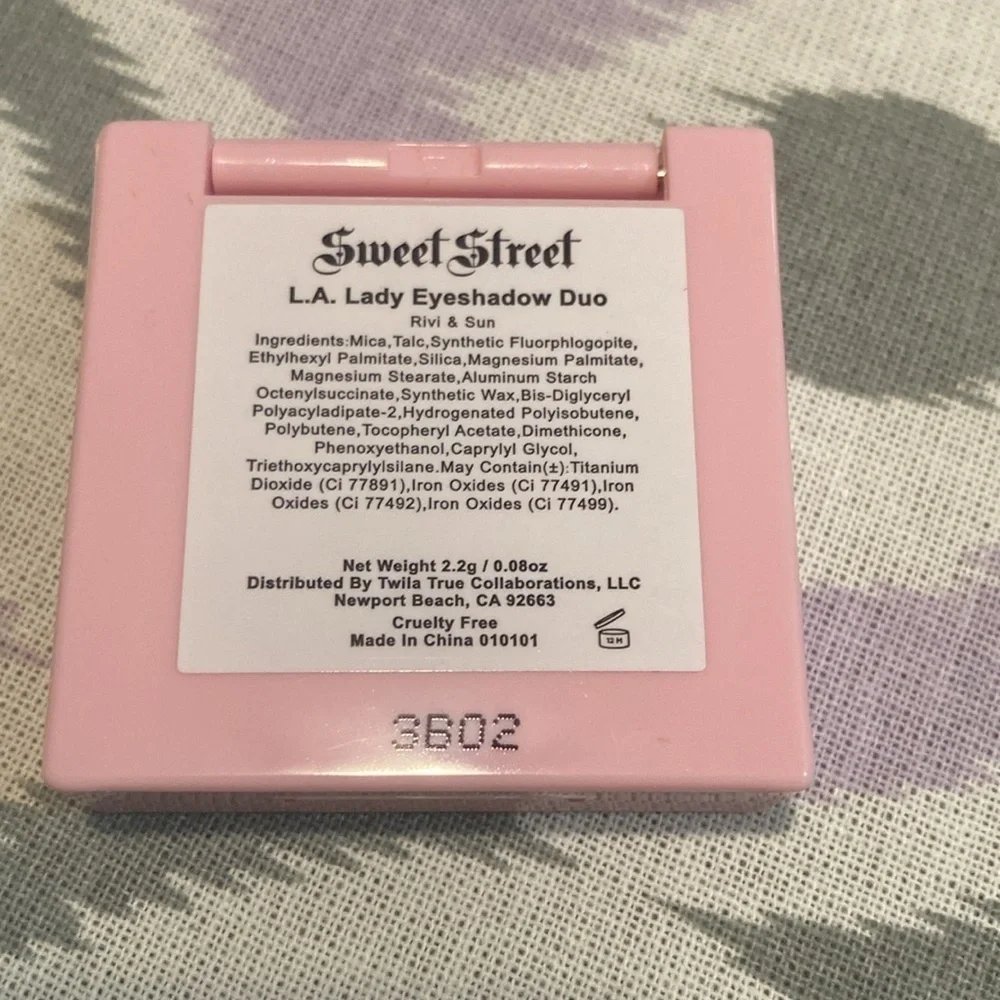 🌈 Sweet street eyeshadow duo New LALady cruelty free